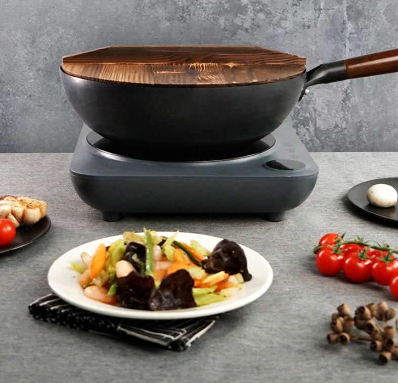 Household Non Stick Flat Bottom 32cm Frying Pan